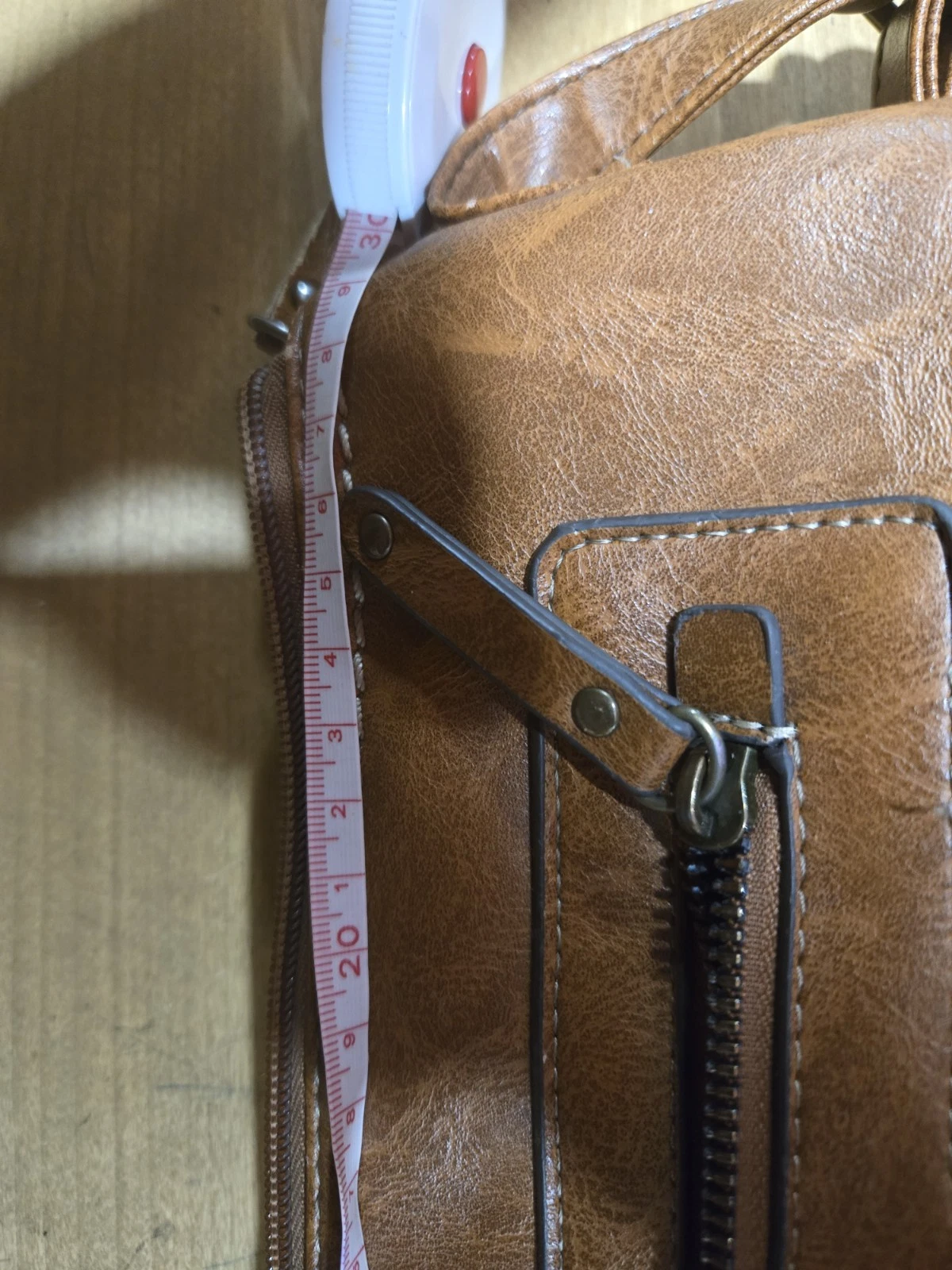 B.O.C Brown Leather Crossbody Bag – Front Zip Pocket – Adjustable Strap – Used - O Bag