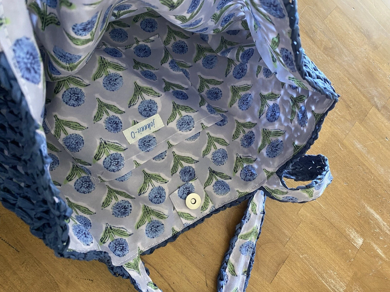 Johnnie O Paper Crochet Tote Bag - O Bag