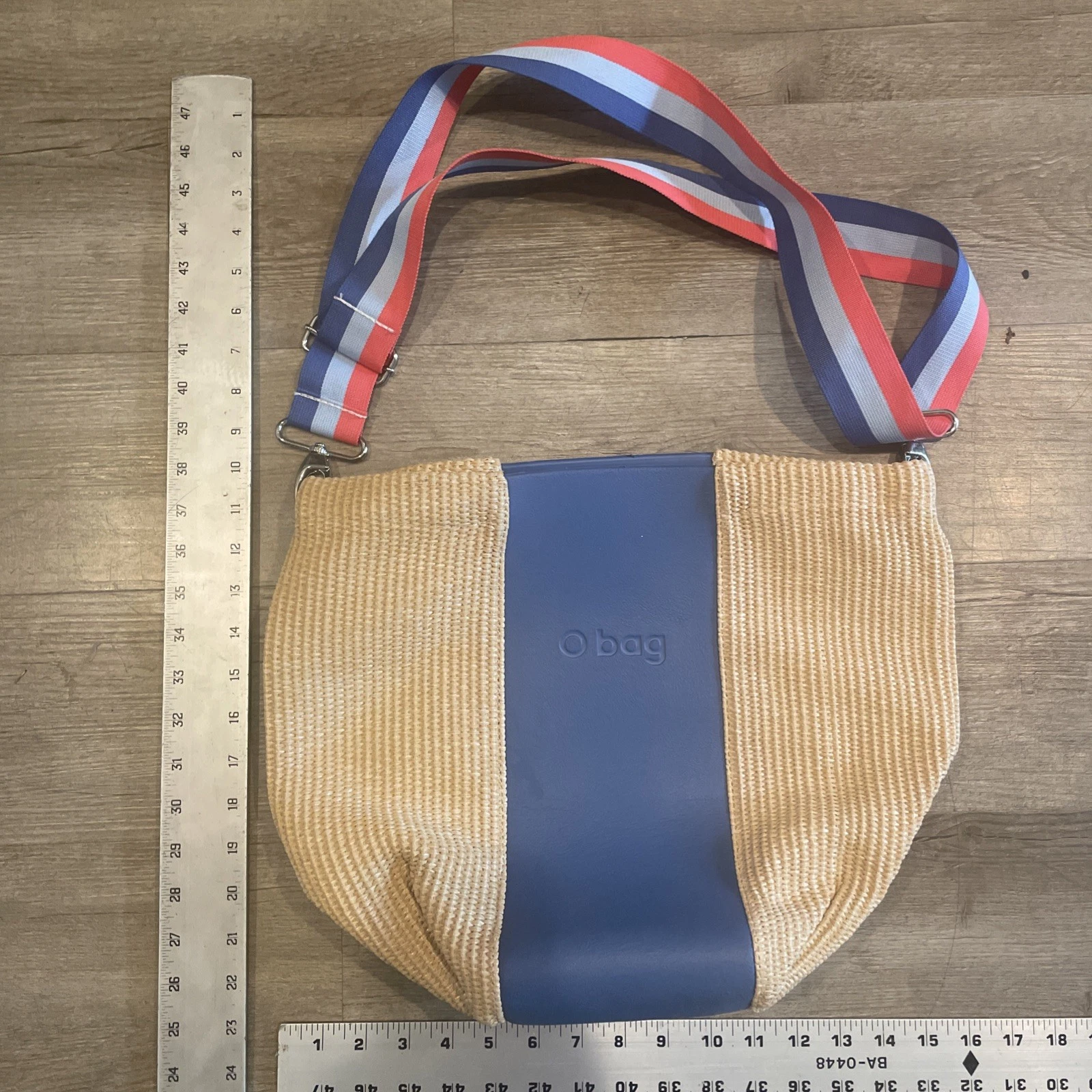 Vtg Obag Italy Blue Striped Woven Crossbody Purse w/Red + Blue Straps 12” x 15” - O Bag