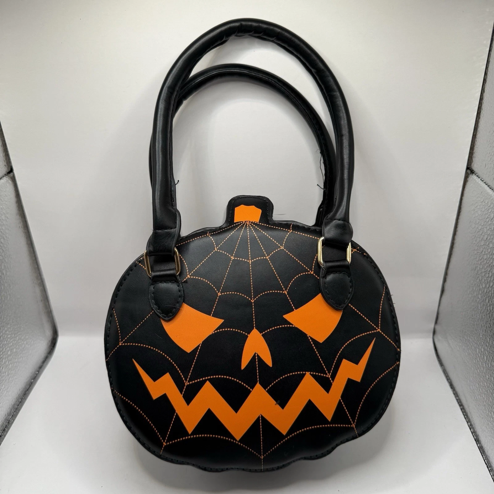 NEW Bag Crossbody Pumpkin Halloween Black Jack-o-lantern Spiderweb Purse - O Bag