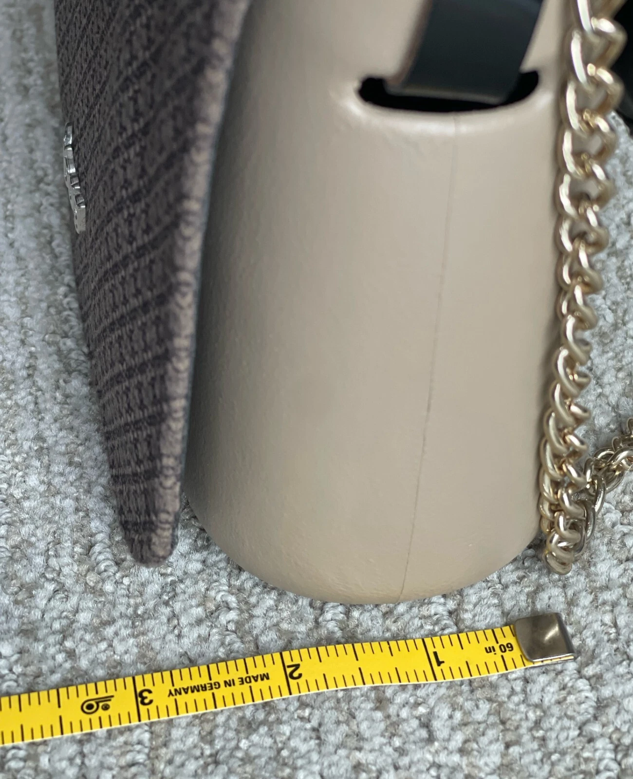 O Bag crossbody purse with chain strap - O Bag