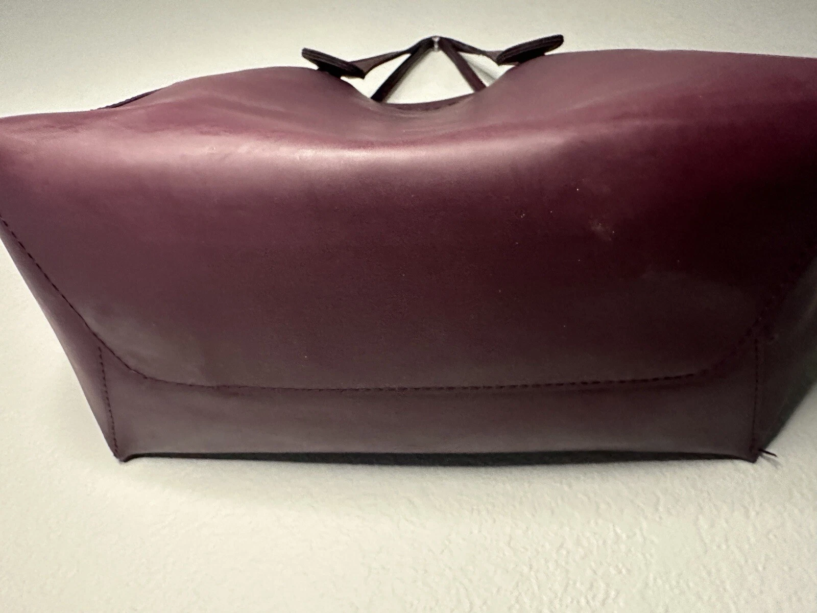 Obag eggplant zip top tote style purse - O Bag