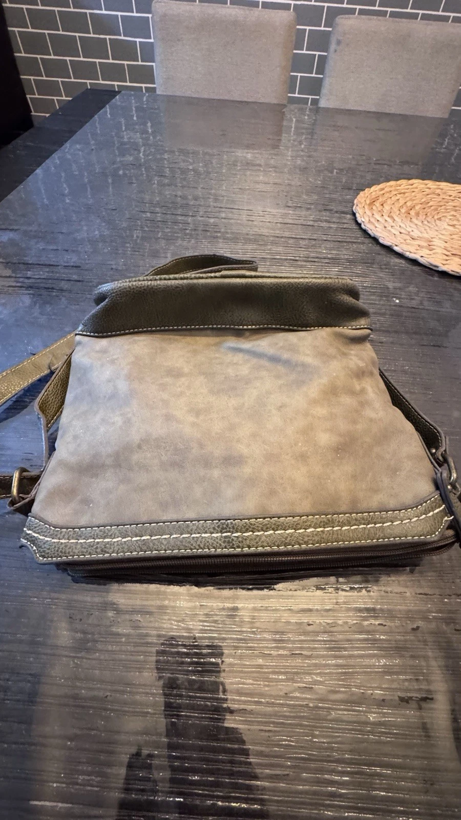 Born B.O.C. green crossbody purse with power bank pouch - O Bag