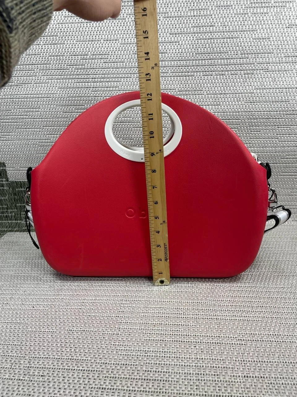 O Bag Womens Half-Moon Red Large Top Zip Detachable Adjustable Strap Crossbody - O Bag