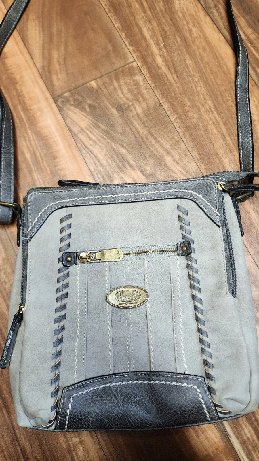 B.O.C. Born Concepts Womens Foakley Gray Faux Suede Crossbody Handbag - O Bag