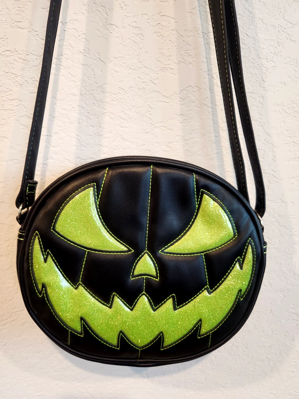 Love, Pain & Stitches Pumpkin x Kult Crossbody Bag Halloween Jack-O'-Lantern... - O Bag
