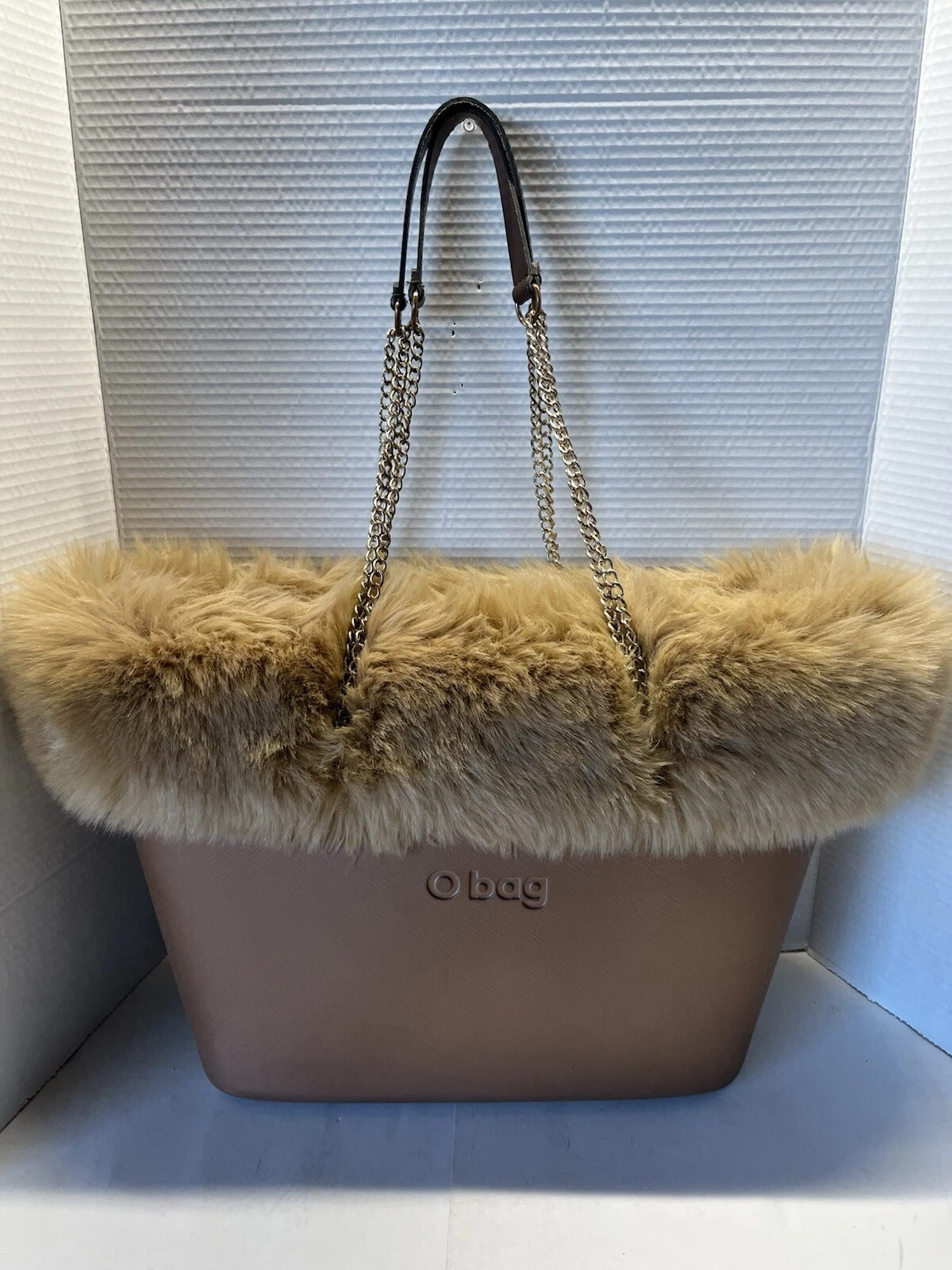 O Bag Italy Handbag - O Bag