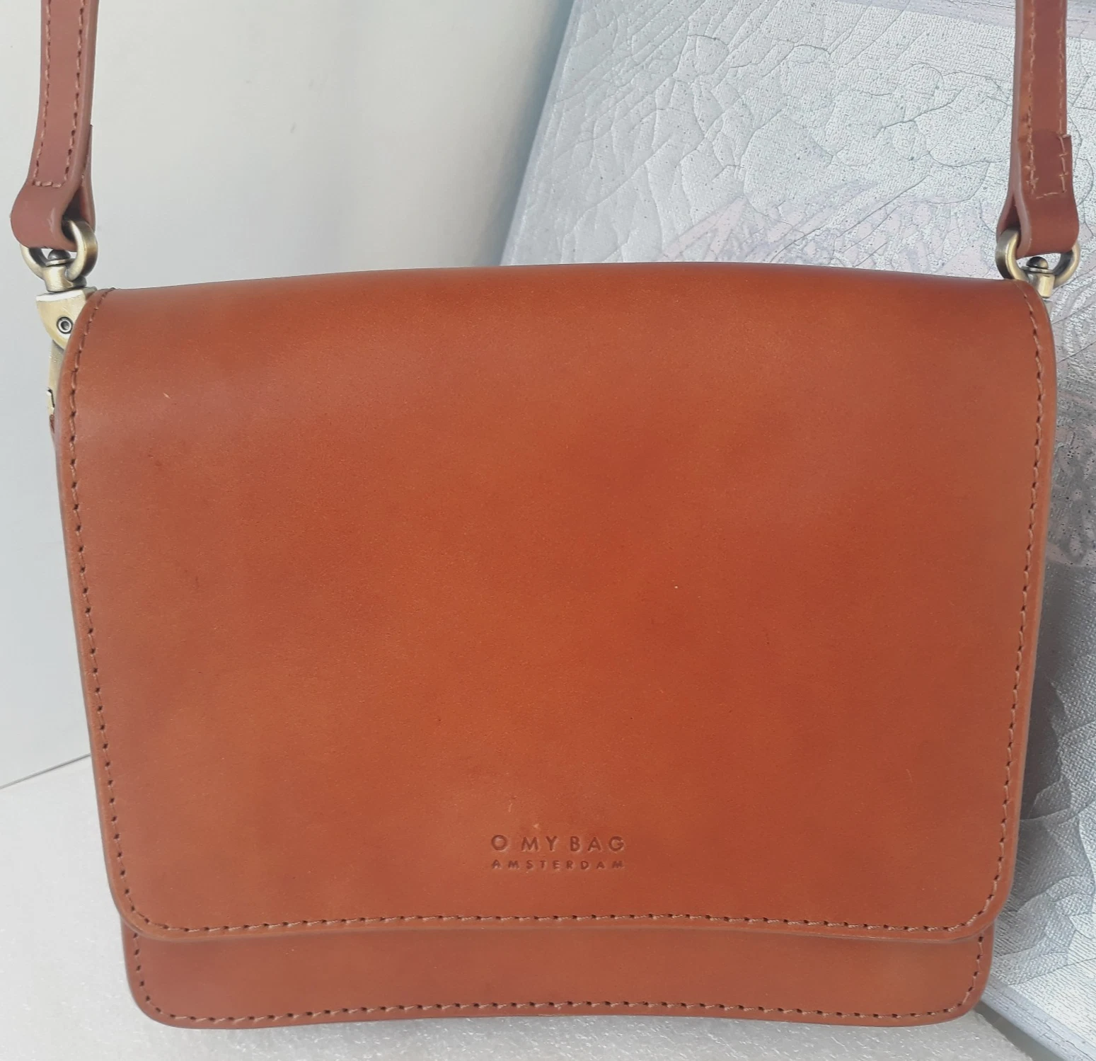 O MY BAG ~ Amsterdam ~ Crossbody Small Bag Purse Brown Leather ~ Magnetic ~ New - O Bag