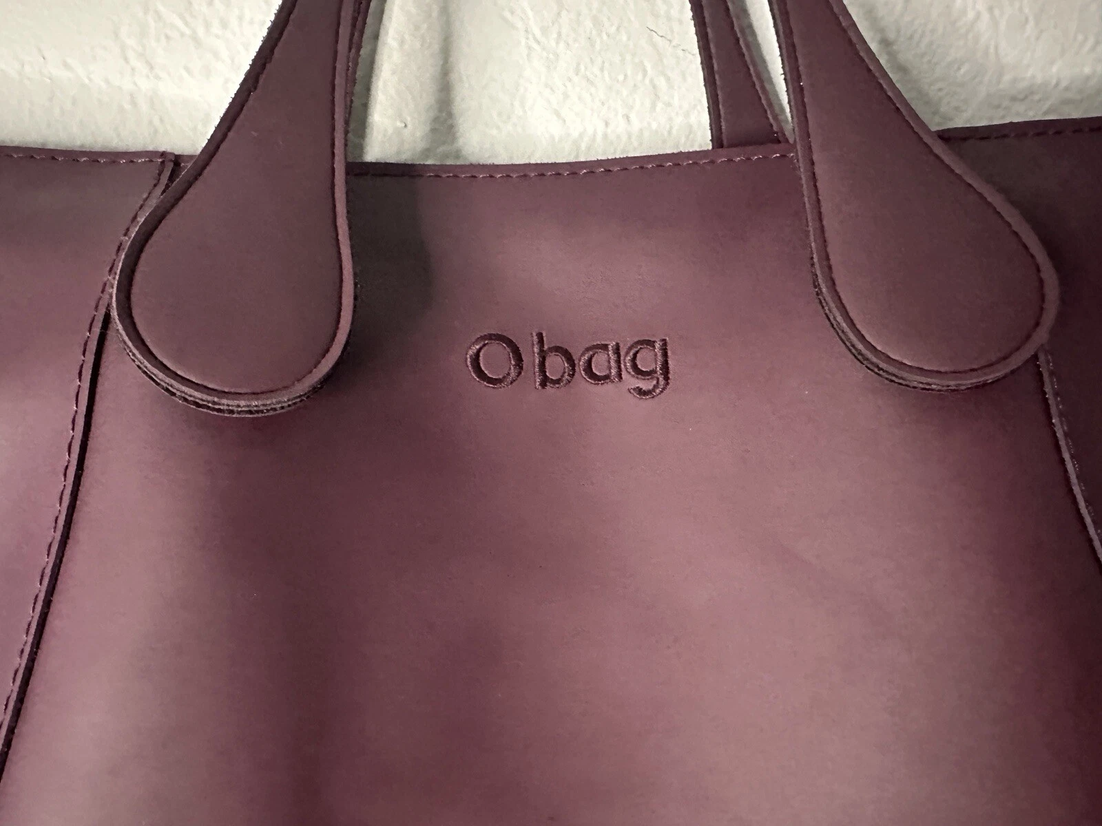 Obag eggplant zip top tote style purse - O Bag