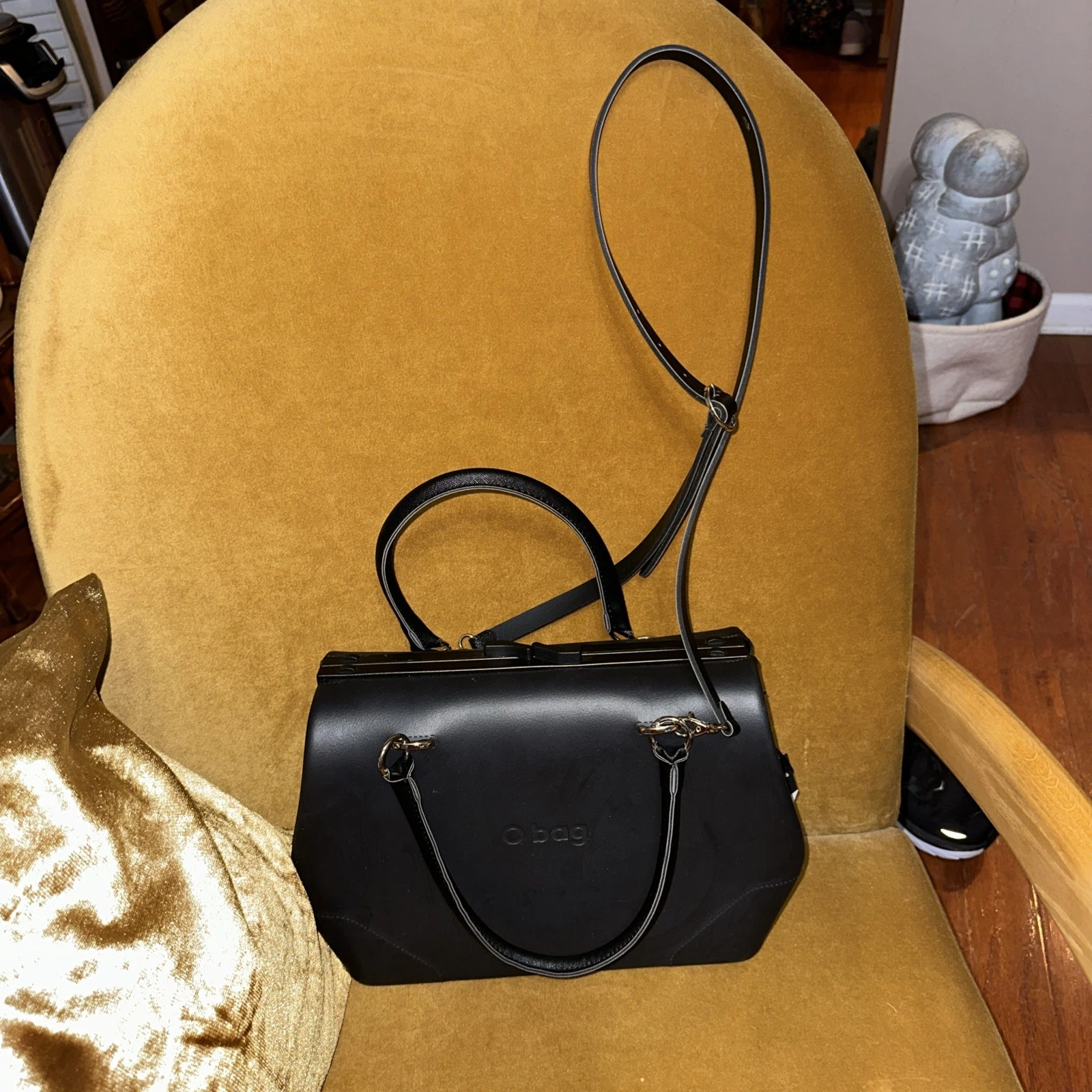 O BAG Handbag Black Eva Rubber Body Purse Made In Italy cross body & top handle - O Bag