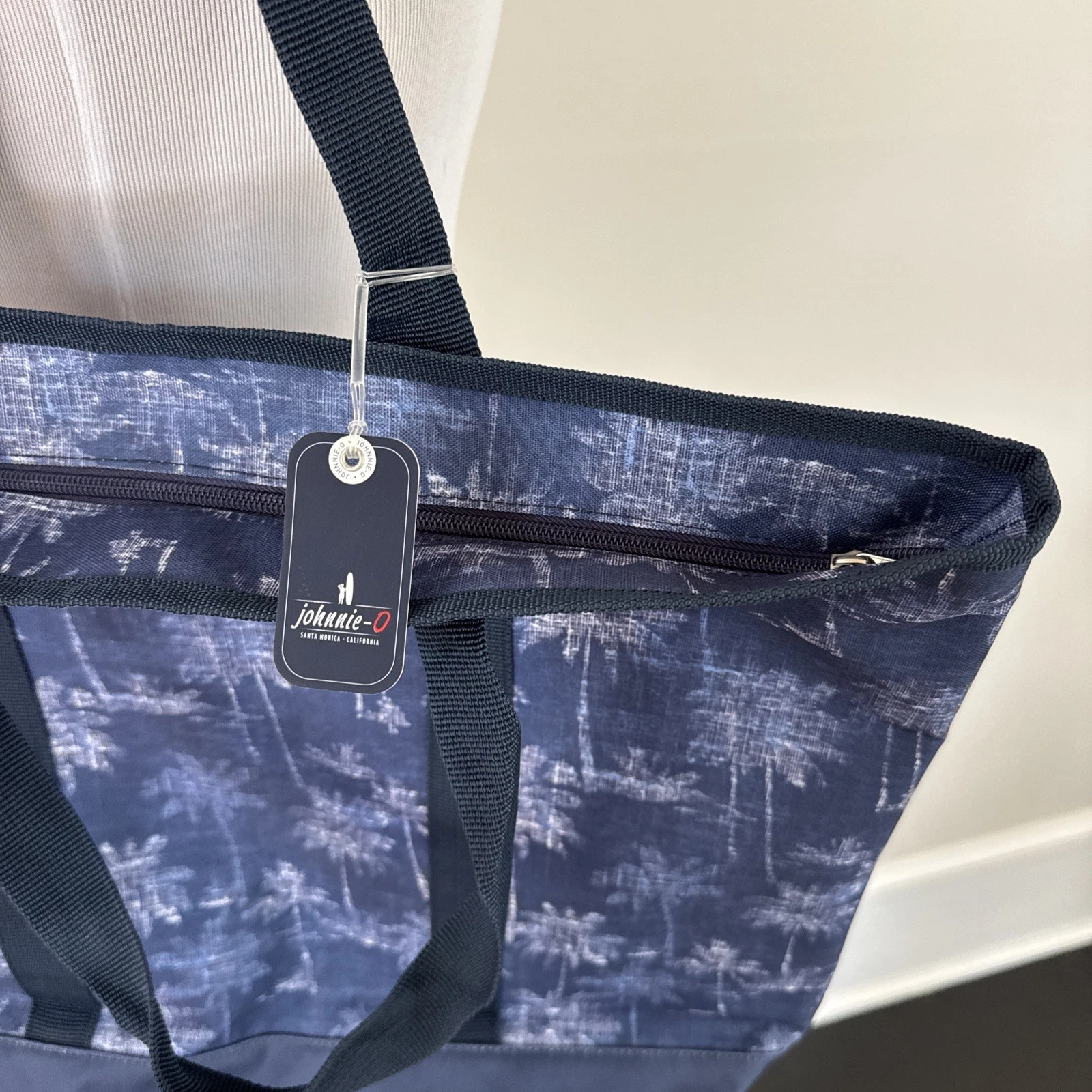 Johnnie-O Palm Tree Beach Tote Bag - O Bag