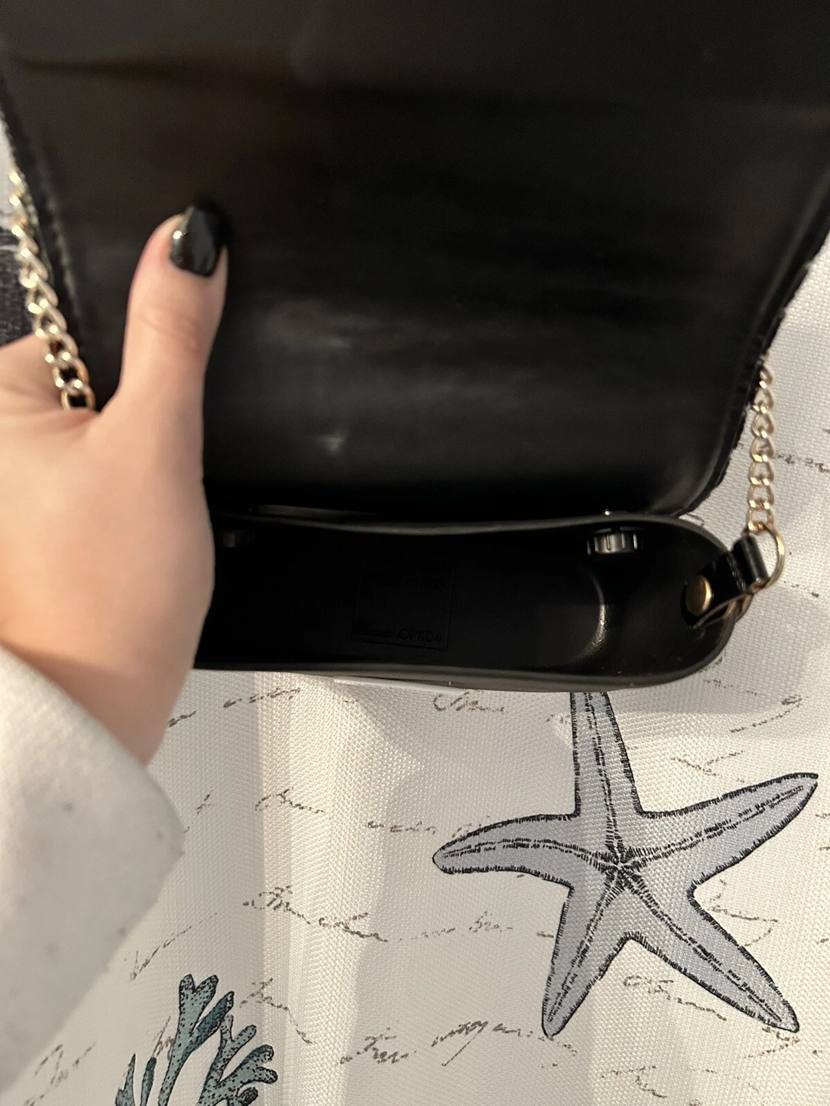 O Bag Crossbody Purse w/ Chain Strap - O Bag